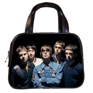 http://www.starsonstuff.com/1043-1302-thickbox/oasis-classic-handbag.jpg