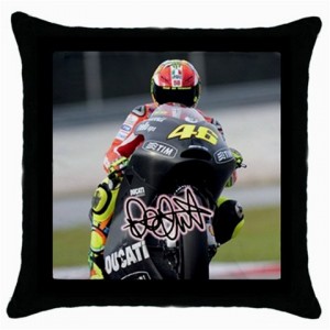 http://www.starsonstuff.com/11475-thickbox/valentino-rossi-cushion-cover.jpg