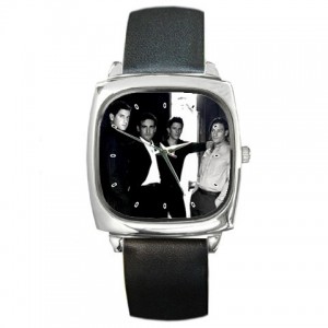 http://www.starsonstuff.com/1457-1768-thickbox/il-divo-silver-tone-square-metal-watch.jpg