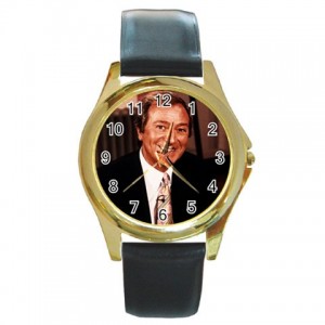 http://www.starsonstuff.com/15579-thickbox/des-o-connor-gold-tone-metal-watch.jpg