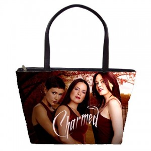 http://www.starsonstuff.com/1561-1867-thickbox/charmed-classic-shoulder-bag.jpg