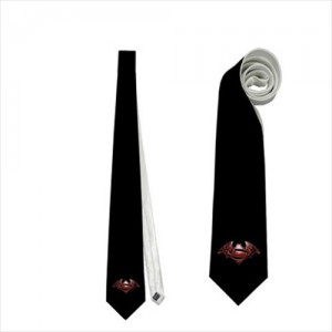 http://www.starsonstuff.com/22728-thickbox/batman-vs-superman-necktie.jpg