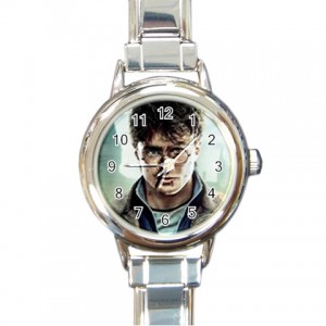 http://www.starsonstuff.com/2855-thickbox/harry-potter-round-italian-charm-watch.jpg