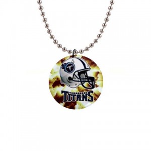 http://www.starsonstuff.com/4383-thickbox/nfl-tennessee-titans-necklace.jpg