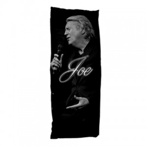 http://www.starsonstuff.com/9613-thickbox/joe-longthorne-dakimakura-body-pillow-case.jpg